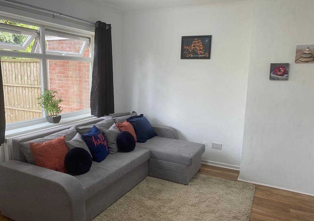 Rednal House | 55 m² House ∙ 4 bedrooms ∙ 9 guests
