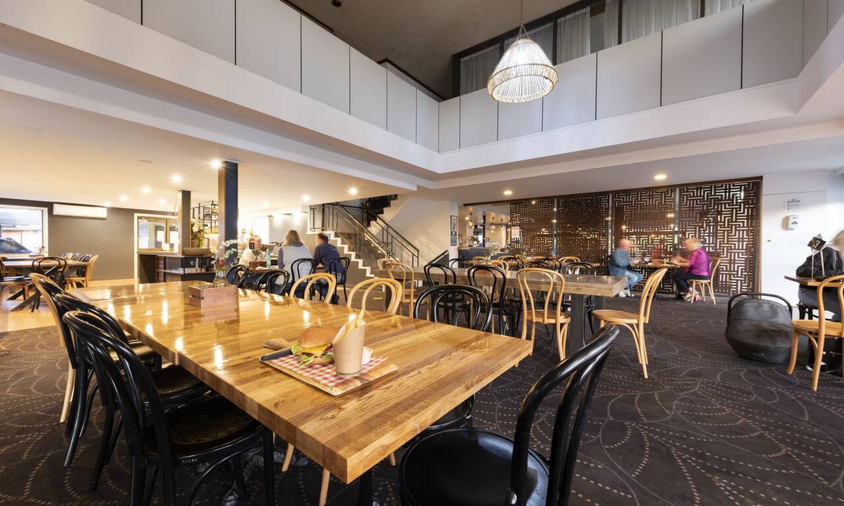 Bathurst Hotel | Panorama Bathurst