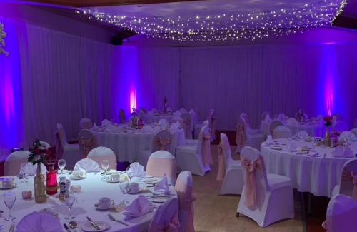 Alloa Hotel | OYO Dunmar House Hotel