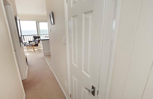 Bishopston Apartment | Redcliffe Apartments D