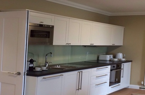 Onich Apartment | A Ground Floor Apartment that sleeps 4 guests in 2 bedrooms
