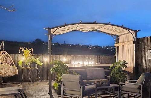 Coatbridge Bed & Breakfast | Bed and breakfast ∙ 2 guests