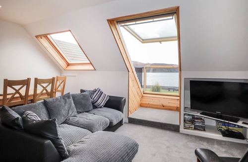Uig Apartment | CEÓL NA MARA, family friendly, country holiday cottage in Uig