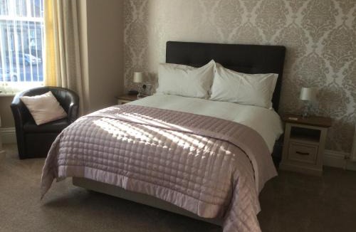 West Cliff House | Glenora Guest House
