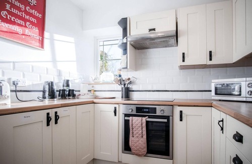 Port-Eynon Cottage | Milan Cottage - 2 Bedroom Cottage - Port Eynon
