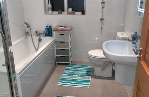 Ballycastle House | Sean and Janes - Clare Court