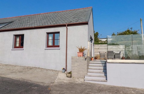 Boscundle House | The Old Milking Parlour