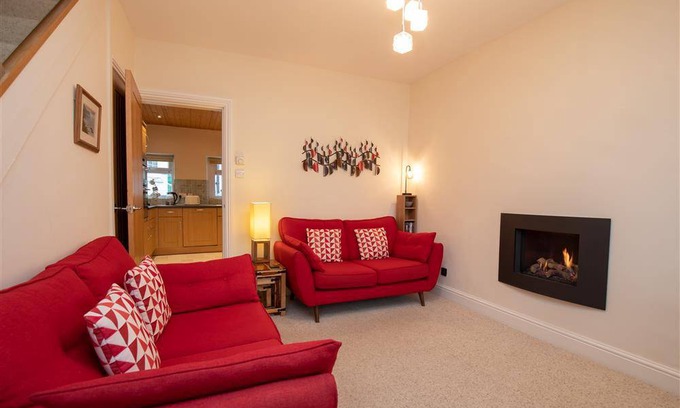 Braithwaite Cottage | Cabin ∙ 2 bedrooms ∙ 4 guests