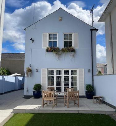 Montpellier House | The Coach House