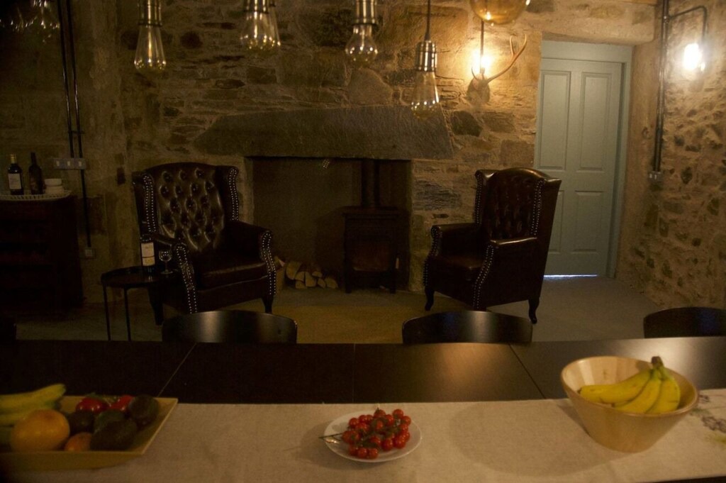 Photo of Livingroom in Fearnan