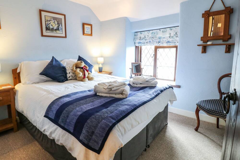 Photo of Bedroom in Wirksworth