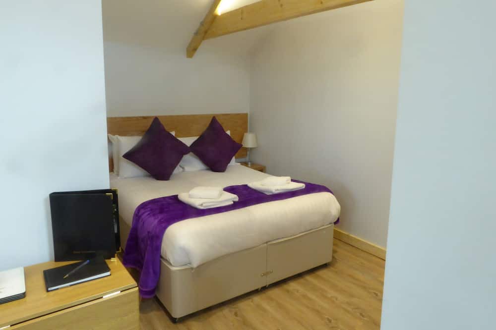 Photo of Bedroom in Arden