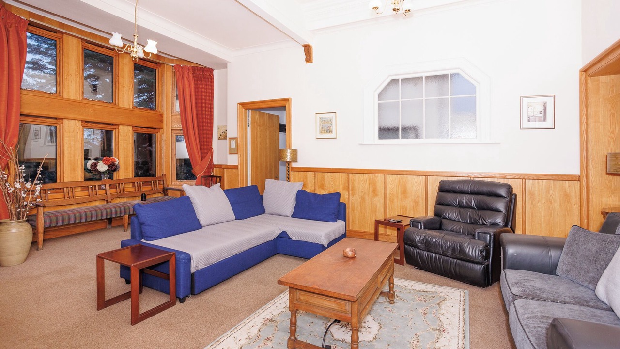 Photo of Livingroom in Dumbarton