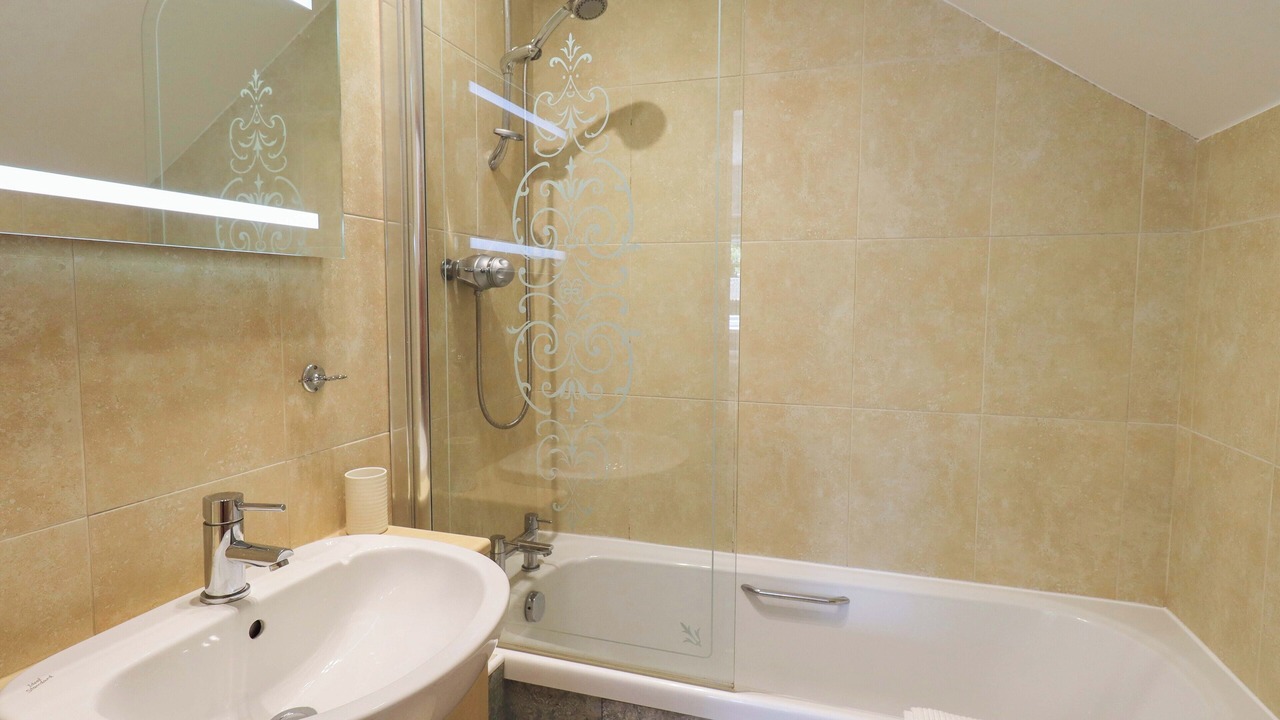 Photo of Bathroom in Windermere