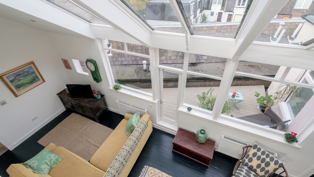 Photo of Livingroom in Comely Bank