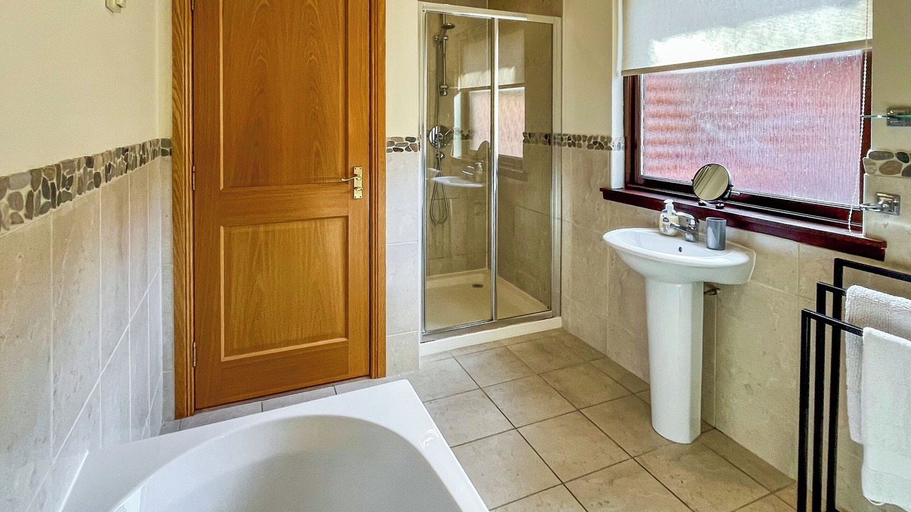 Photo of Bathroom in Foss