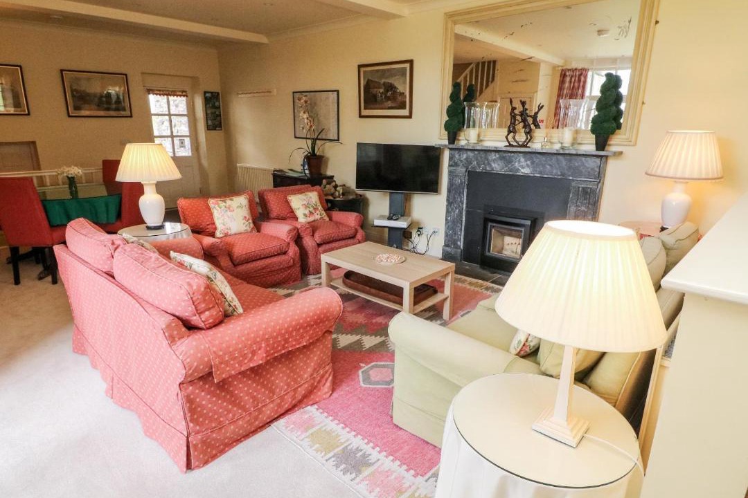 Photo of Livingroom in Fourstones Near Bentham