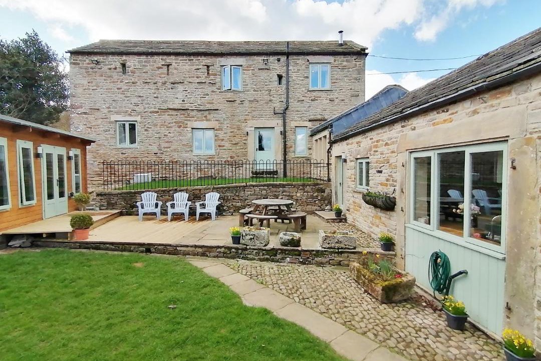 Photo of Buildings in Mickleton