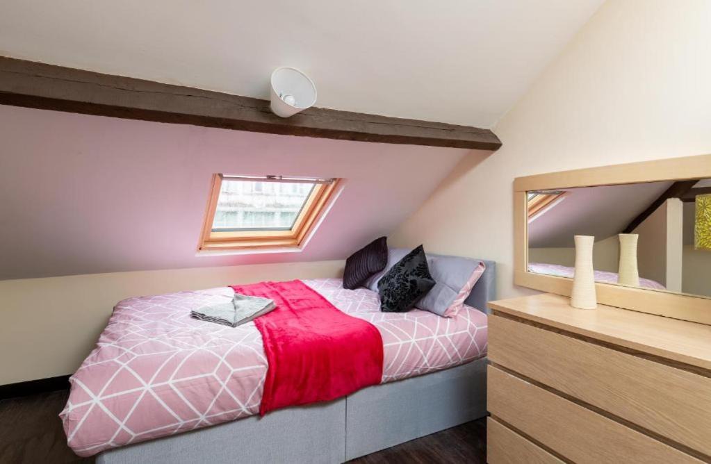 Photo of Bedroom in Newcastle-upon-Tyne