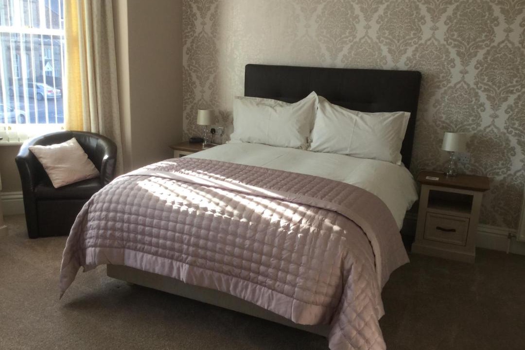 Photo of Bedroom in West Cliff